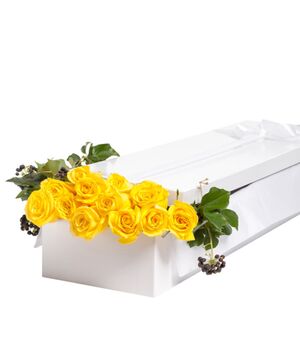 12 Pcs. Yellow Roses in Box