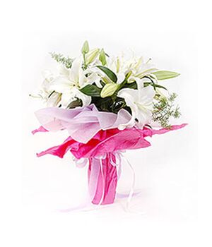 5 perfume white lilies with green leaves send to vietnam