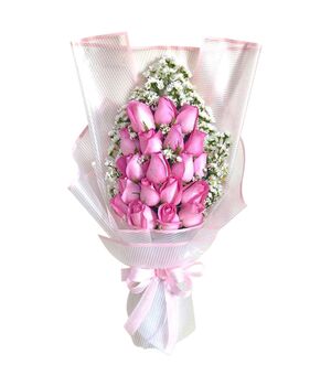 18 Pcs. Pink Color Roses in Bouquet