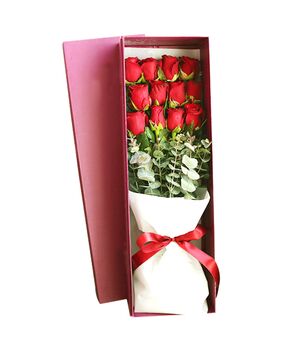 12 Pcs. Red Color Roses in Box