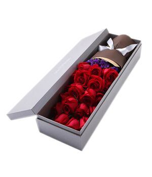 two dozen red roses box to vietnam